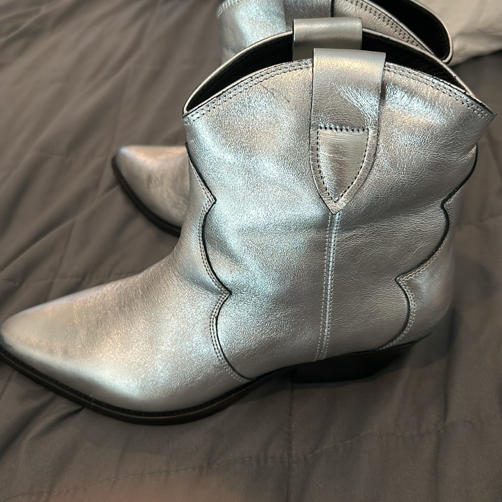 Isabel Marant gorgeous Brand New Never Worn silver distressed leather - Picture 6 of 6